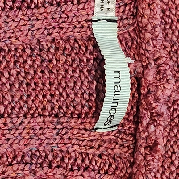 Hooded sweater - Picture 3 of 4